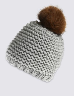 Bobble Hat with Wool